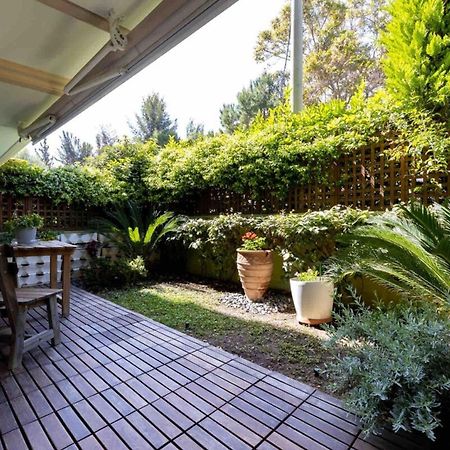 Apartamento The Garden House At Alimos Atenas Exterior foto
