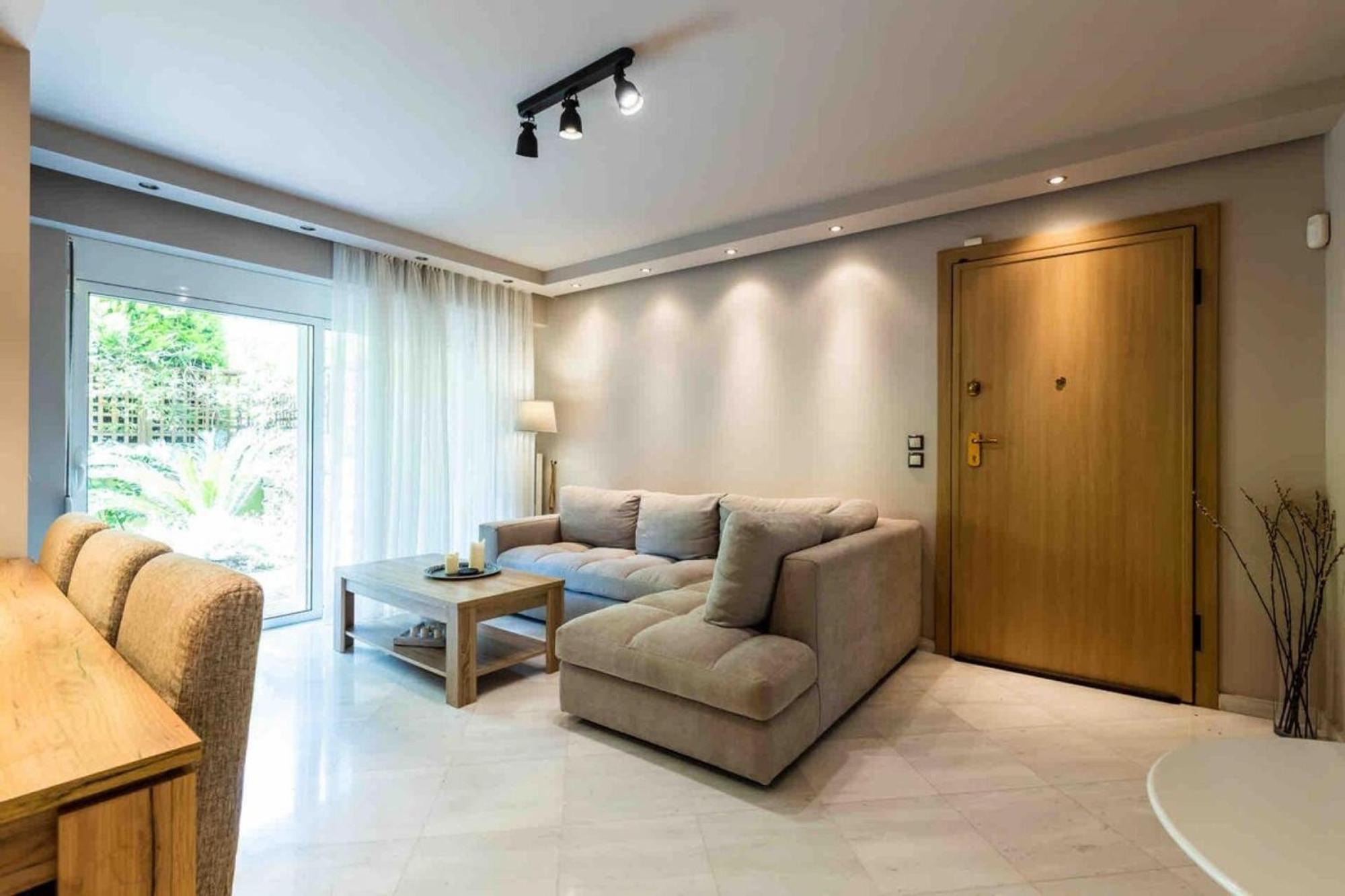 Apartamento The Garden House At Alimos Atenas Exterior foto