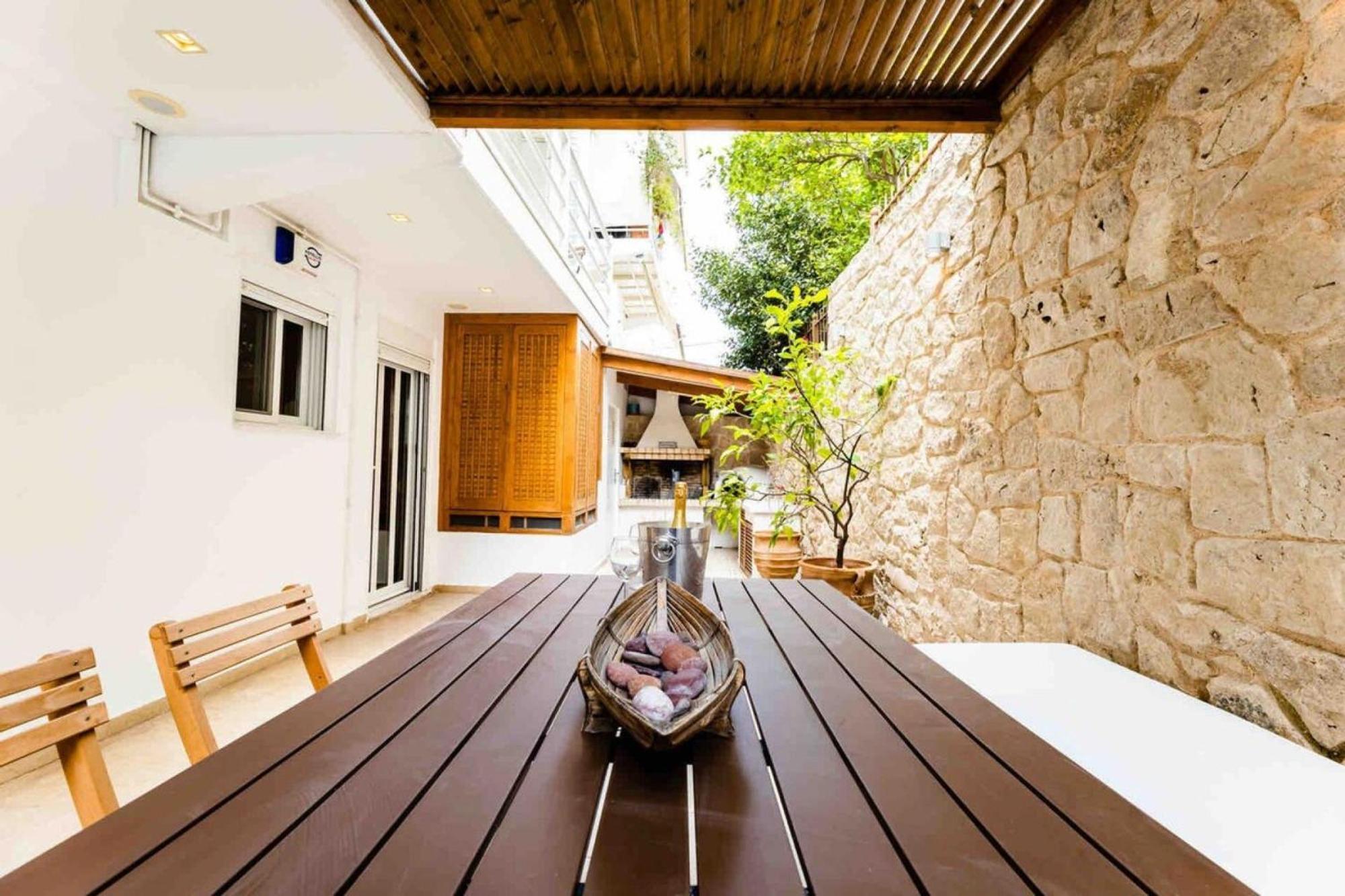 Apartamento The Garden House At Alimos Atenas Exterior foto