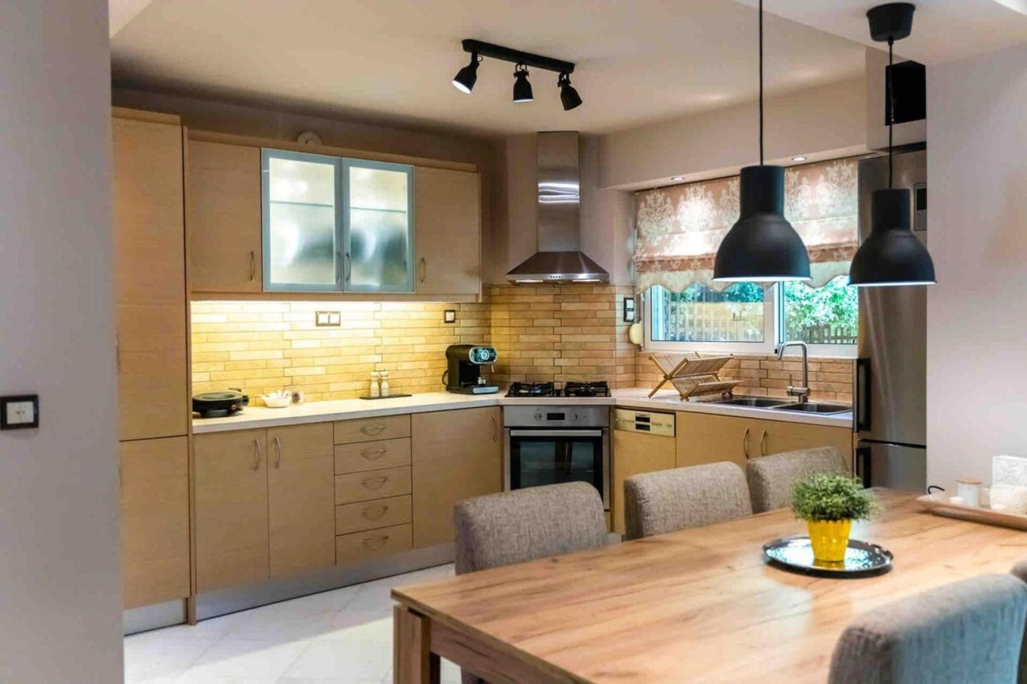 Apartamento The Garden House At Alimos Atenas Exterior foto