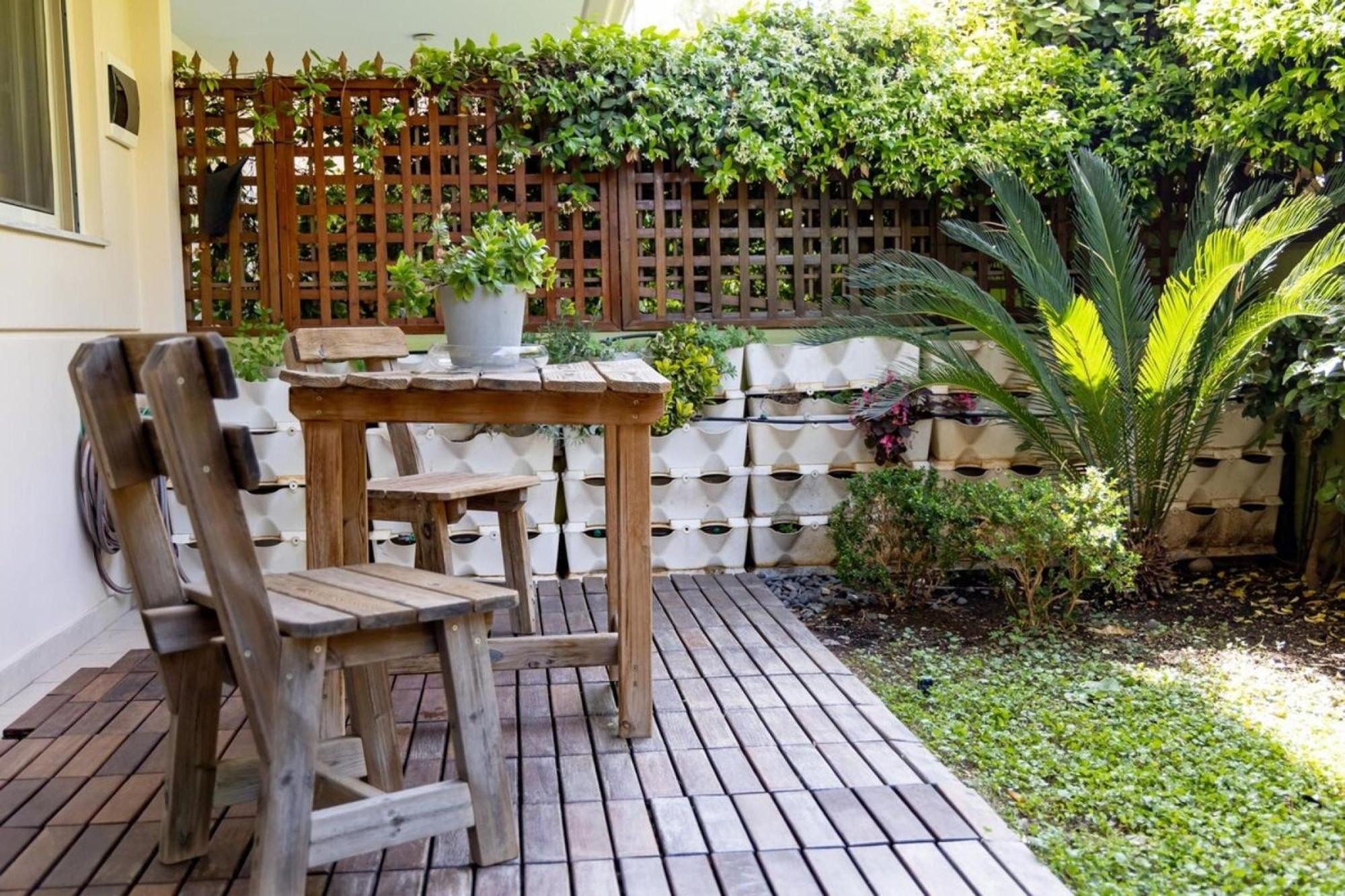 Apartamento The Garden House At Alimos Atenas Exterior foto