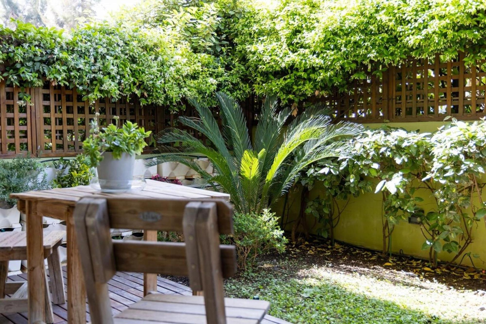 Apartamento The Garden House At Alimos Atenas Exterior foto